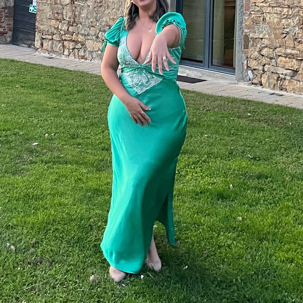 Elegant Green Dress with White Accents